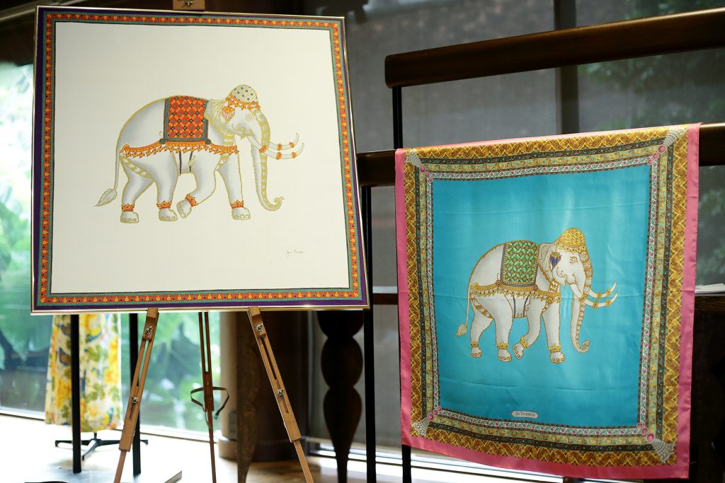 ผ้าพันคอ Jim Thompson
