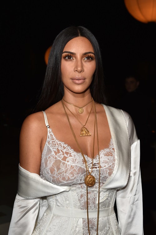 PARIS, FRANCE - OCTOBER 02: Kim Kardashian attends the Givenchy show as part of the Paris Fashion Week Womenswear Spring/Summer 2017 on October 2, 2016 in Paris, France. (Photo by Pascal Le Segretain/Getty Images)