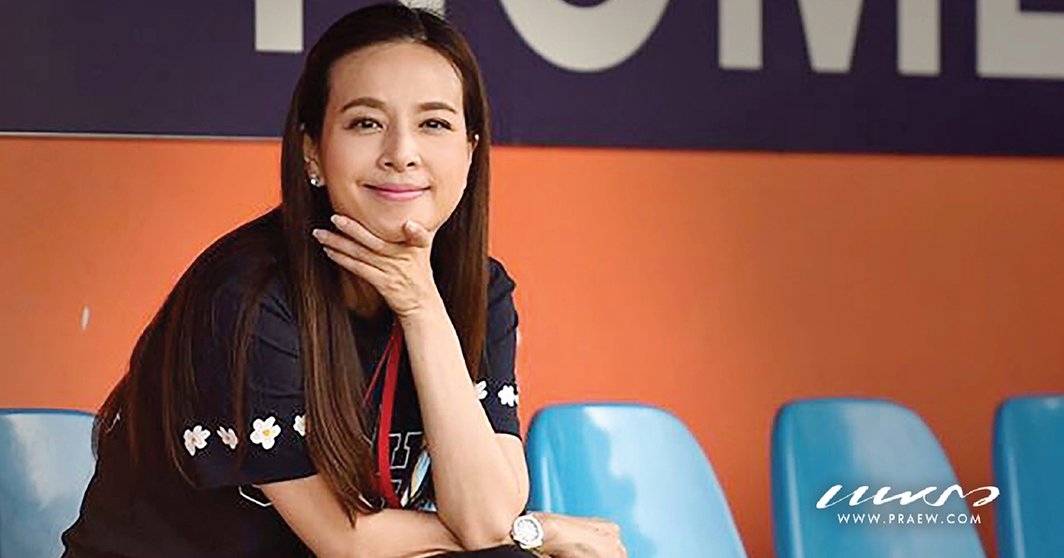 'มาดามแป้ง'