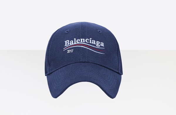 หมวก Balenciaga