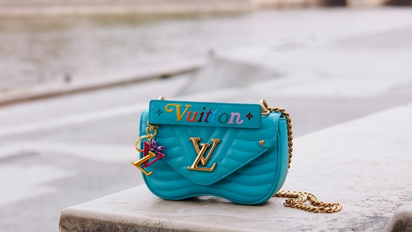 กระเป๋า Louis Vuitton 