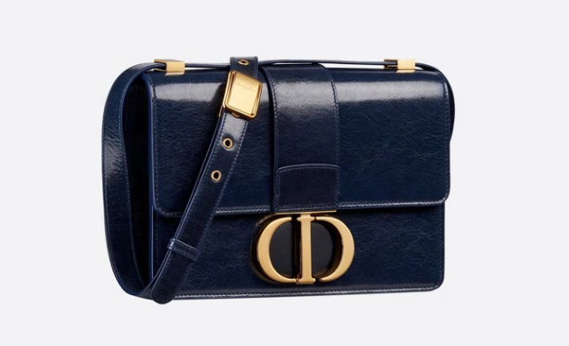 กระเป๋าแบรนด์เนม สี Classic Blue