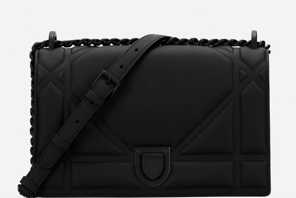 กระเป๋า Dior Ultra-Matte