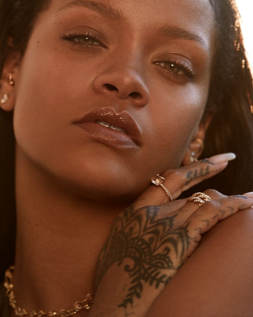 แม่ริริ Rihanna