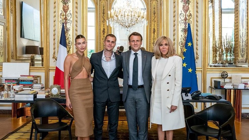 แฟชั่นตะเบงมาน คุณนายบีเบอร์ เข้าพบประธานาธิบดีฝรั่งเศส