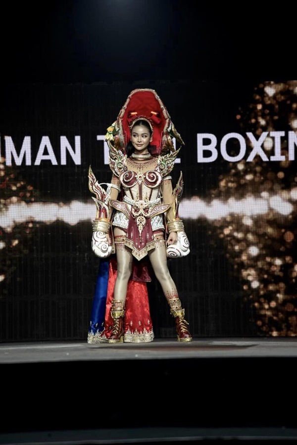 ซูมชุด Hanuman Thai Boxing บนเวที Miss Grand International 2022