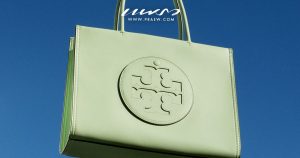 Tory Burch (ทอรี่ เบิร์ช) เปิดตัวกระเป๋า Ella Bio Cover