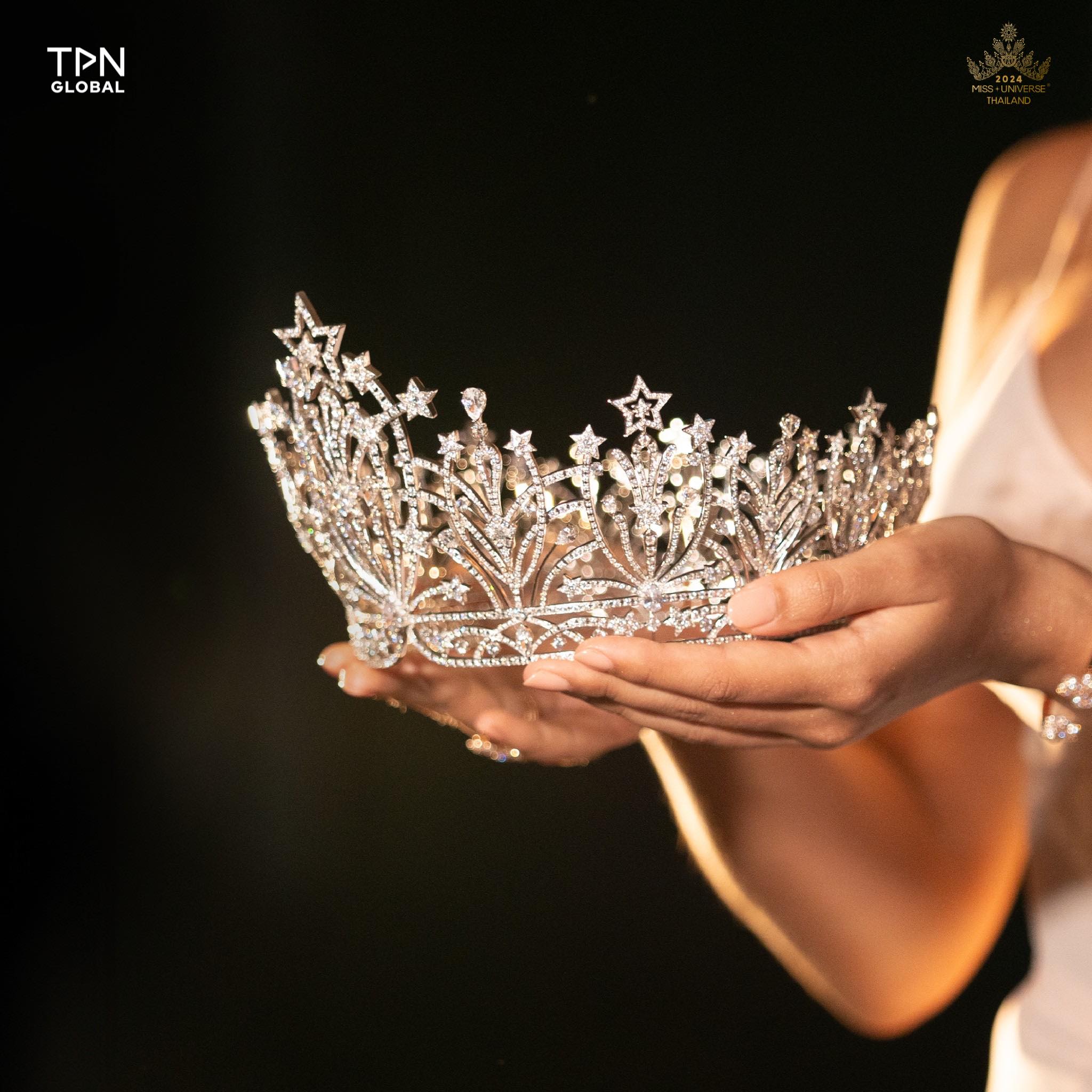 เปิดตัว MOUAWAD “Starlight Crown” มงกุฎประจำตำแหน่ง MUT 2024