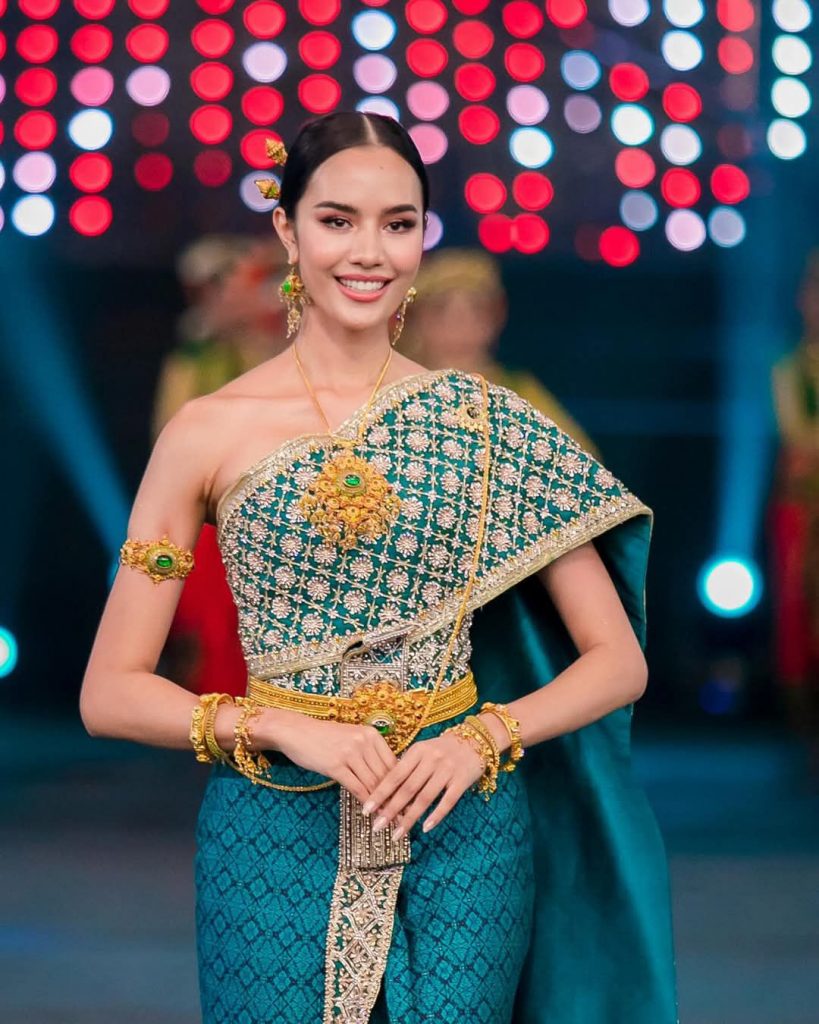 โอปอล สุชาตา