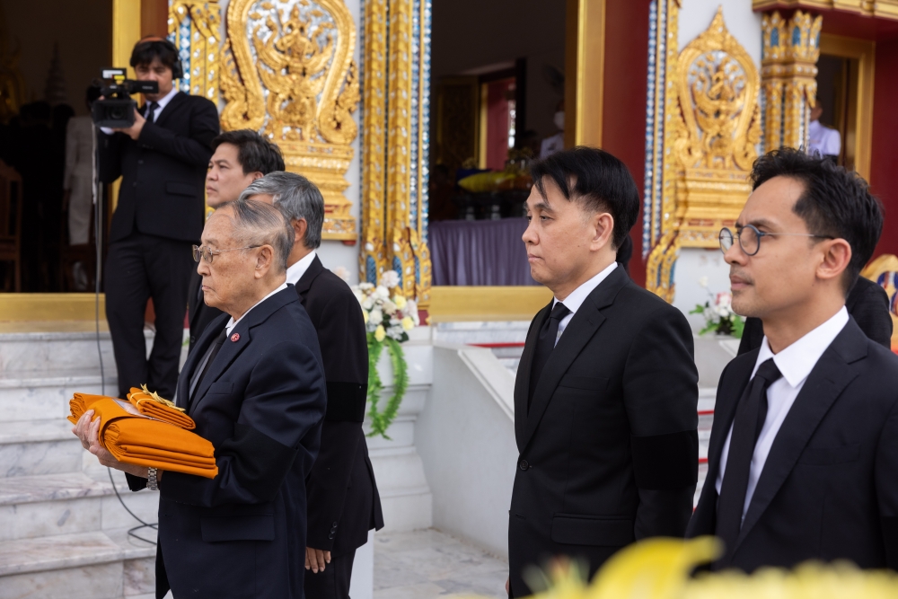 อมรินทร์ คอร์เปอเรชั่นส์