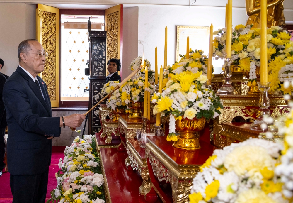 อมรินทร์ คอร์เปอเรชั่นส์