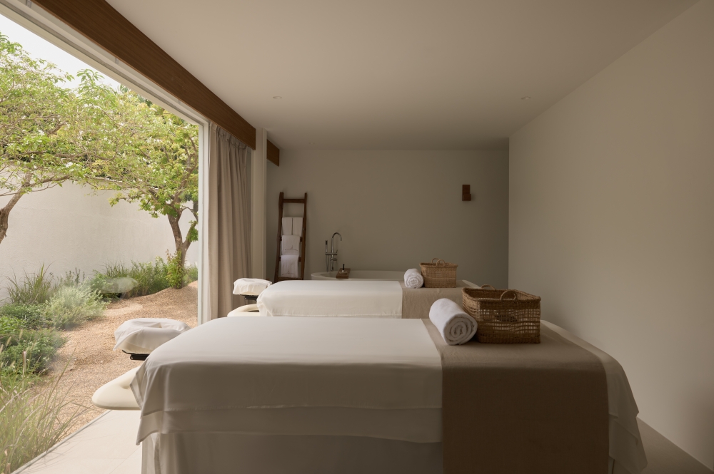 White Wood Green Spa