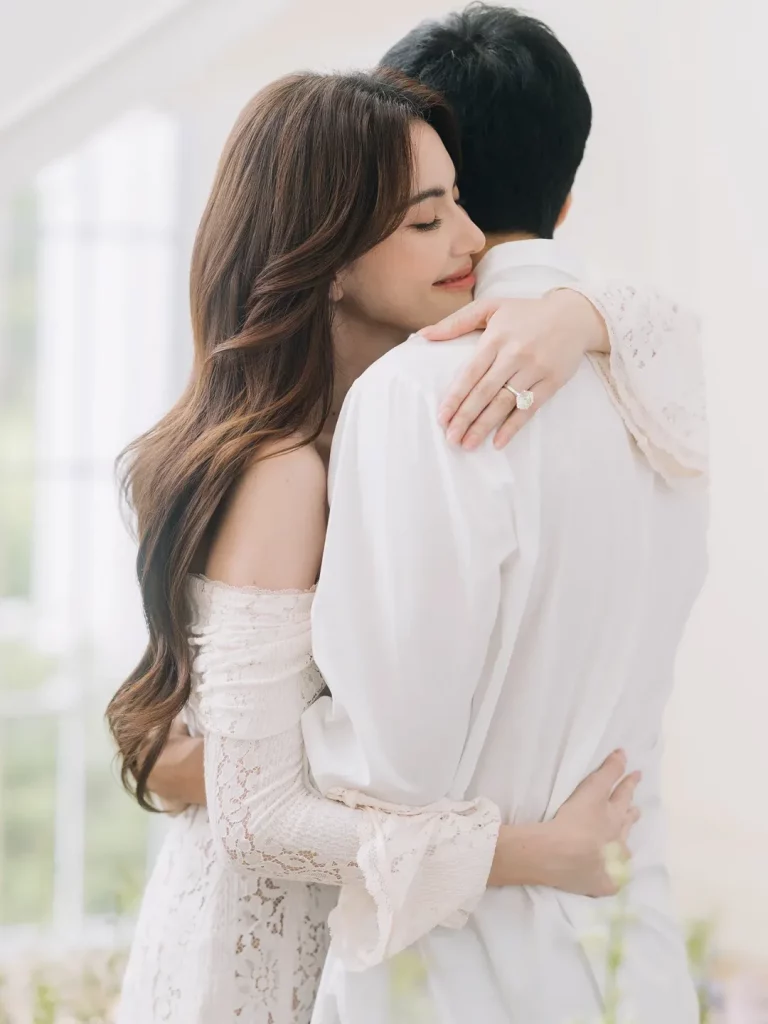 'ใหม่-เต๋อ'