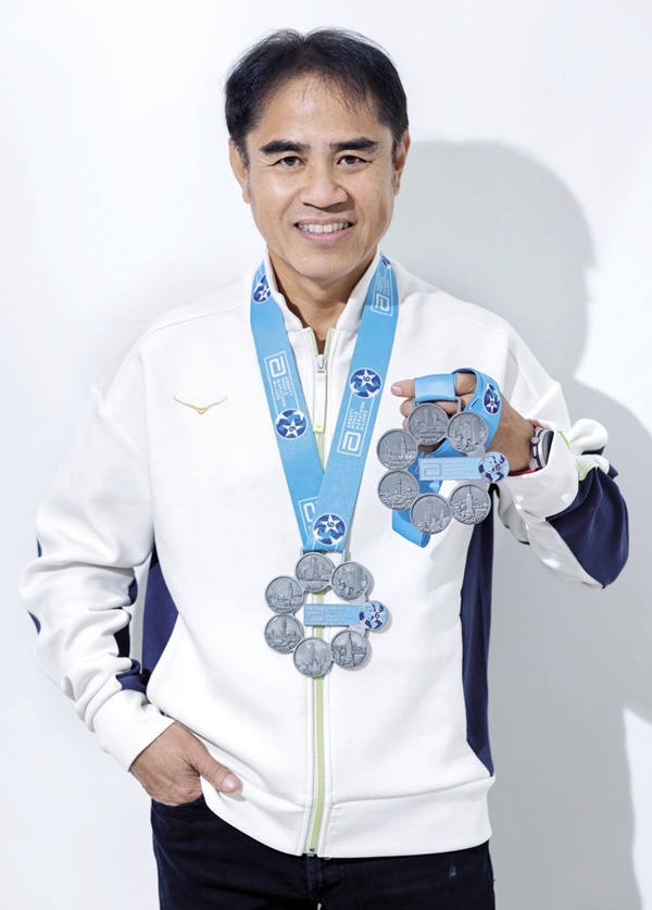 นฤพนธ์ ประธานทิพย์